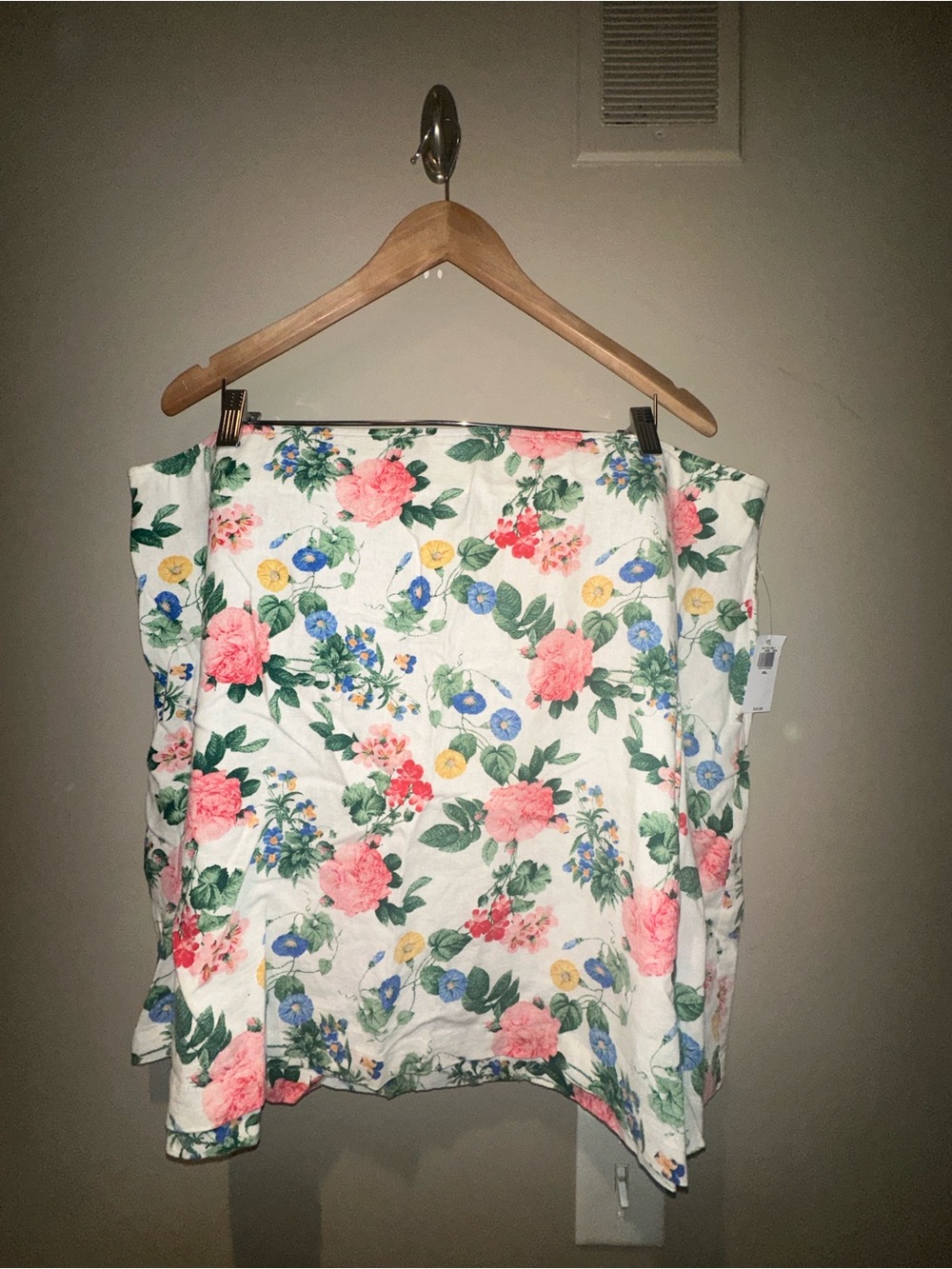Old Navy Floral Print Midi Skirt in Ivory with Pink & Blue Blooms NWT XXL